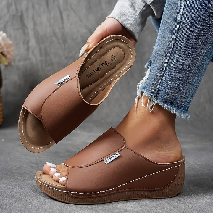 Aurelia | Stylish Orthopedic Sandals